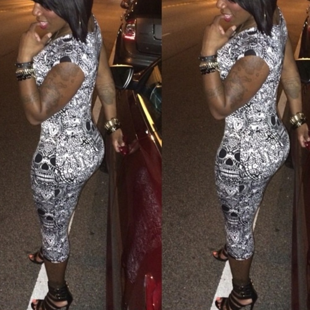 Bodycon Dress - Picture 2 of 2